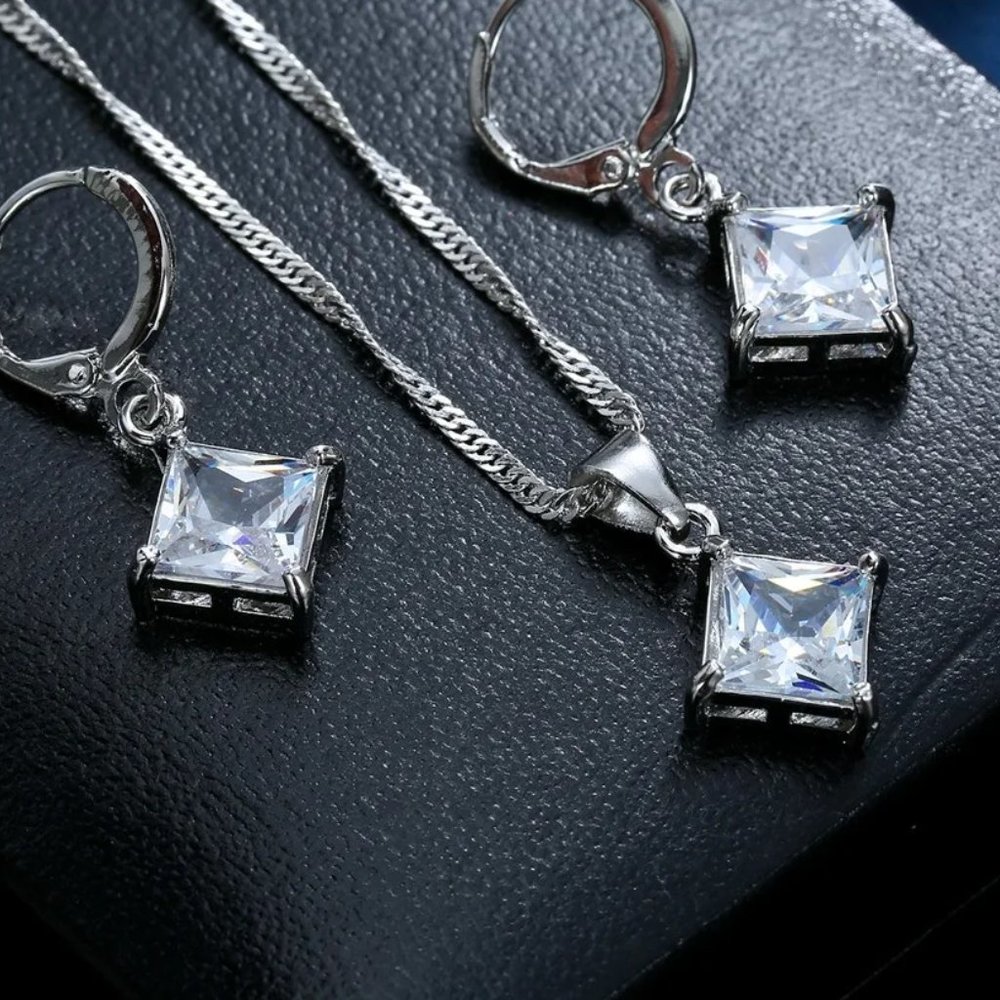 4Pc Princess Diamond Set Pendant, Earrings & 18" Chain 925 Sterling Silver - Picture 1 of 5